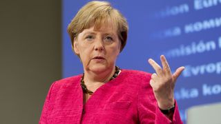 Germans count to three on their hands in a different way to the British, using their thumb instead of three fingers (Credit: Alamy)